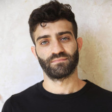 אדיר דיין