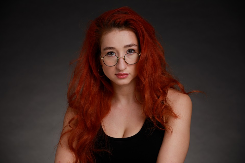 הילה אברמוביץ'