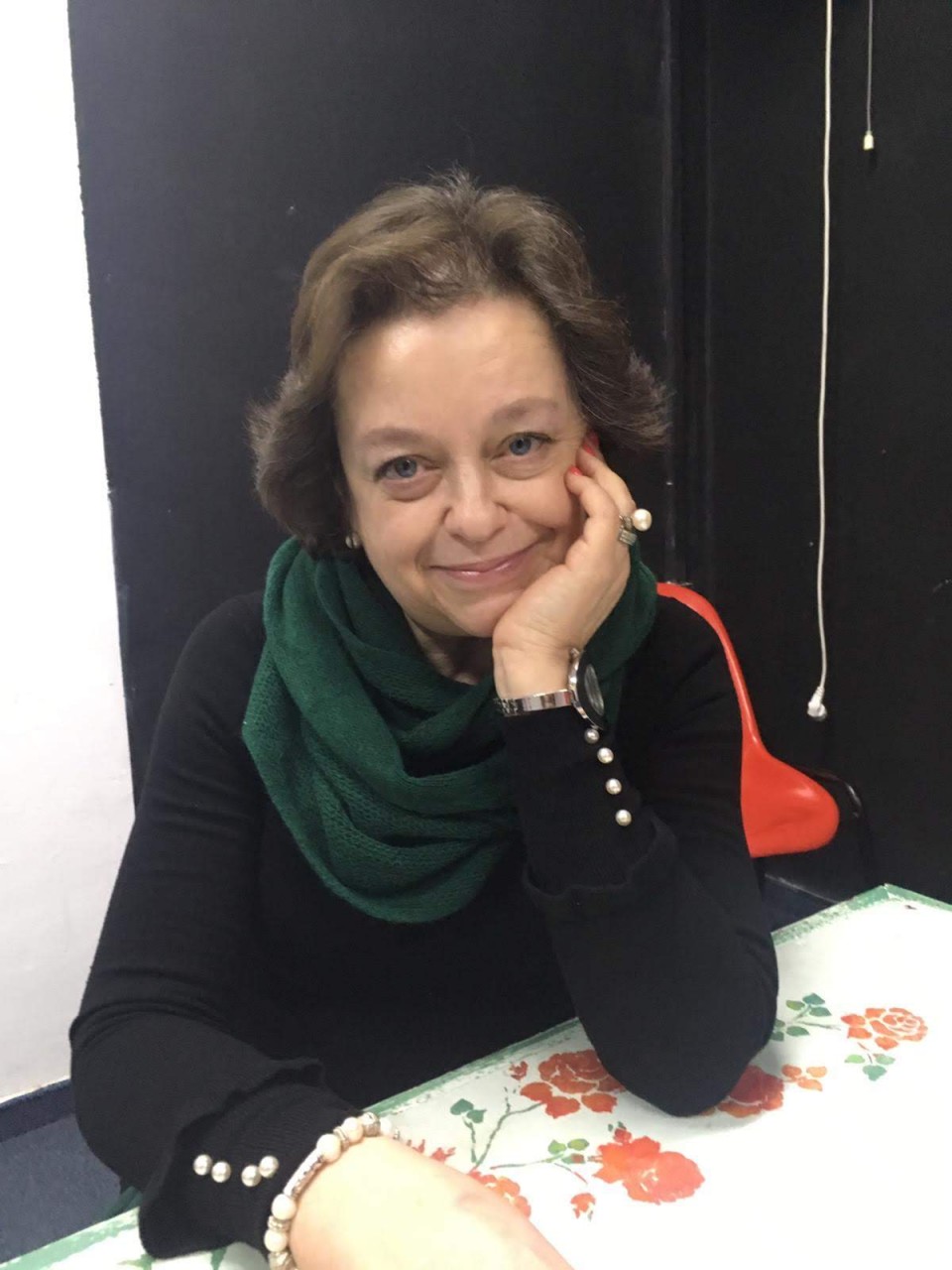 לנה אוסטרובסקי